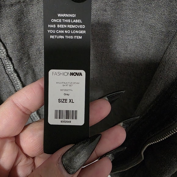 Fashion Nova Myla Faux Fur Denim Jacket - Picture 8 of 8